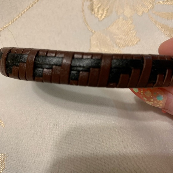 Men’s Genuine Leather popular Bracelet HOST PICK - Picture 3 of 10